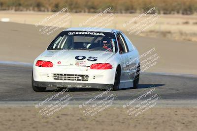 media/Nov-16-2024-CalClub SCCA (Sat) [[641f3b2761]]/Group 4/Race (Outside Grapevine)/